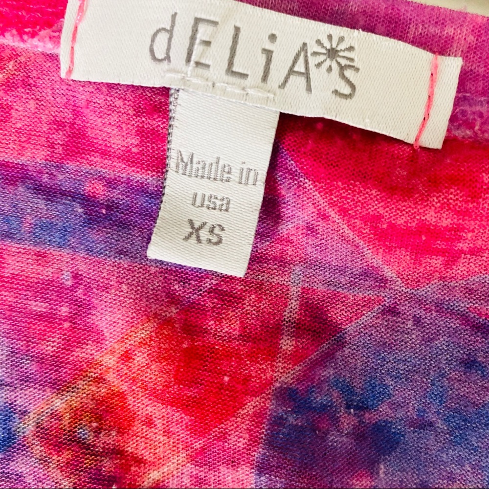 Delia’s Colorful Top - Picture 4 of 5